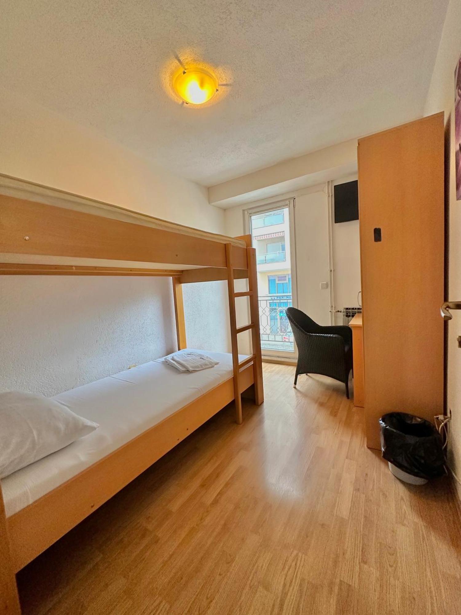 Hostel Herz Banja Luka Luaran gambar