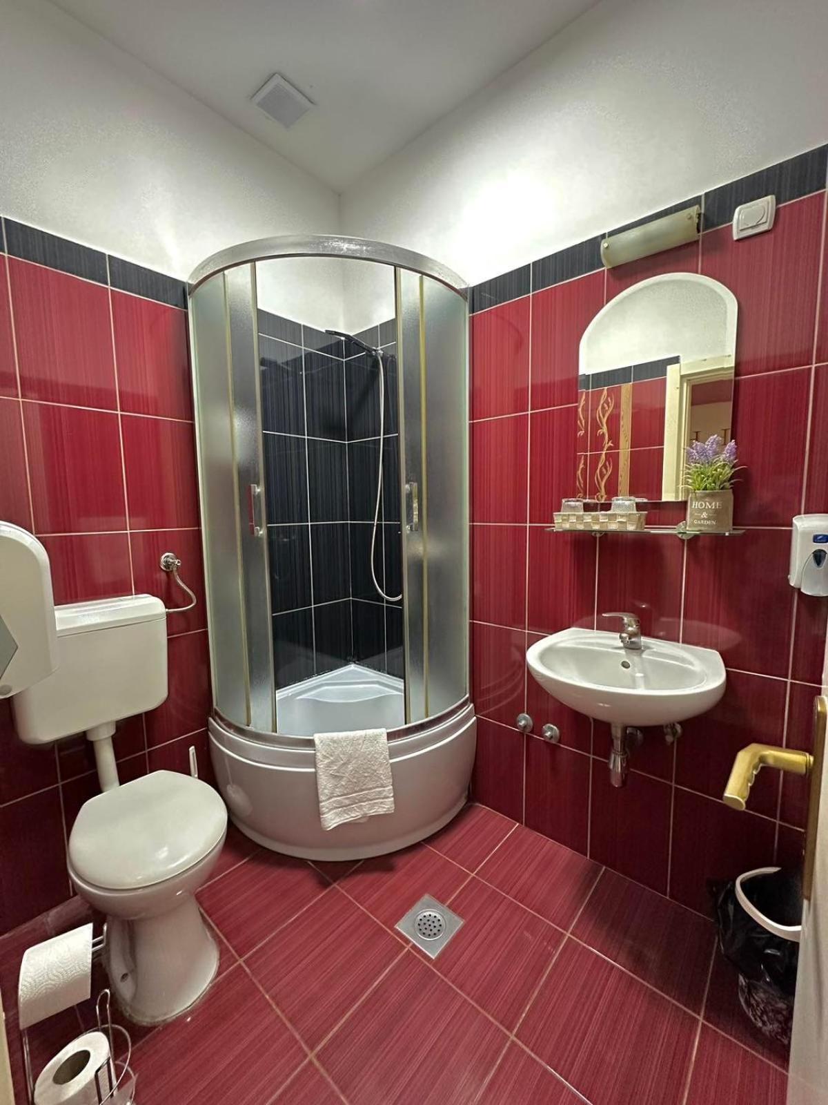 Hostel Herz Banja Luka Luaran gambar