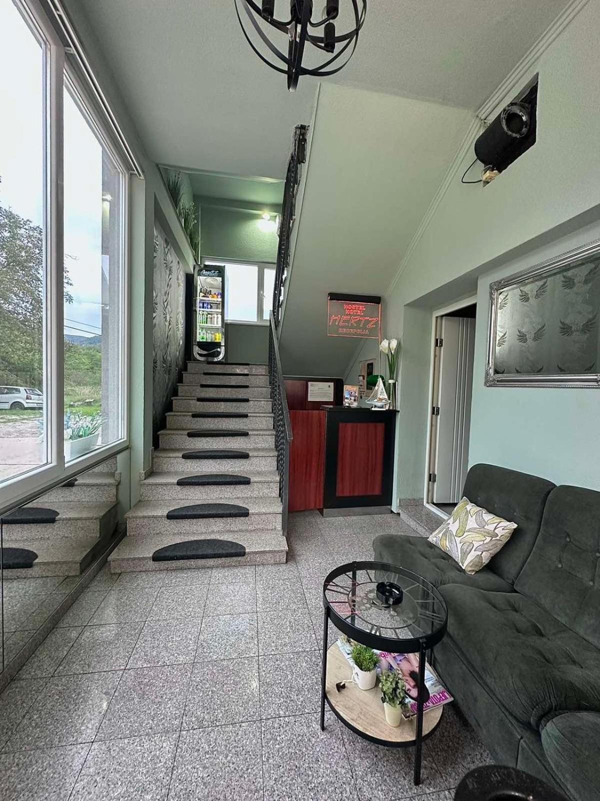 Hostel Herz Banja Luka Luaran gambar