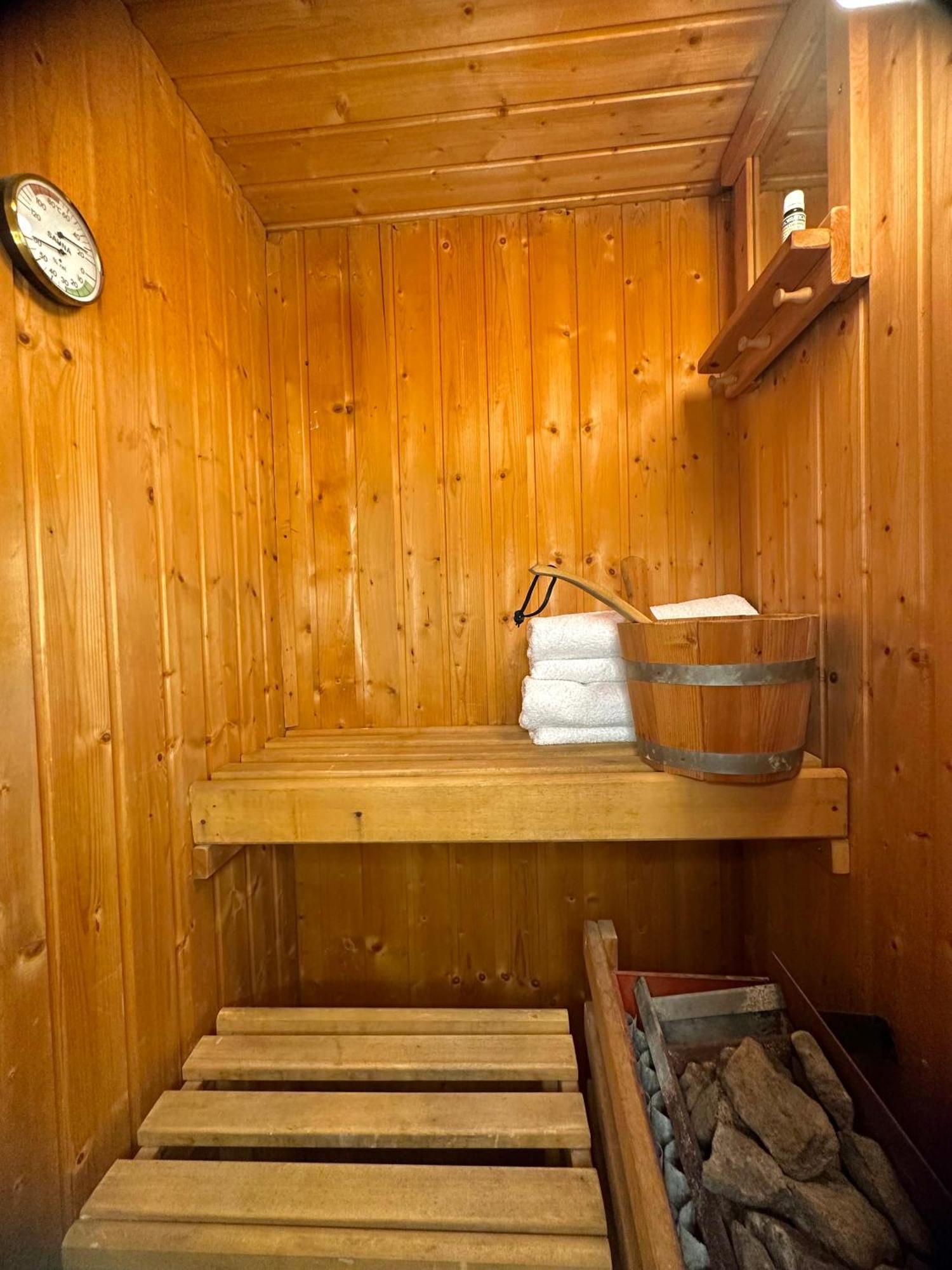 Hostel Herz Banja Luka Luaran gambar