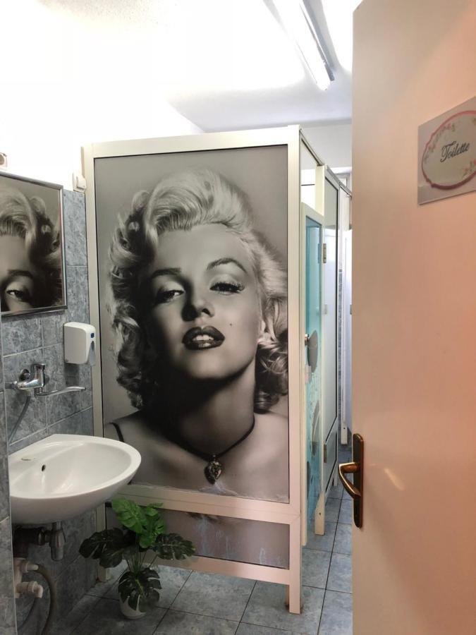 Hostel Herz Banja Luka Luaran gambar